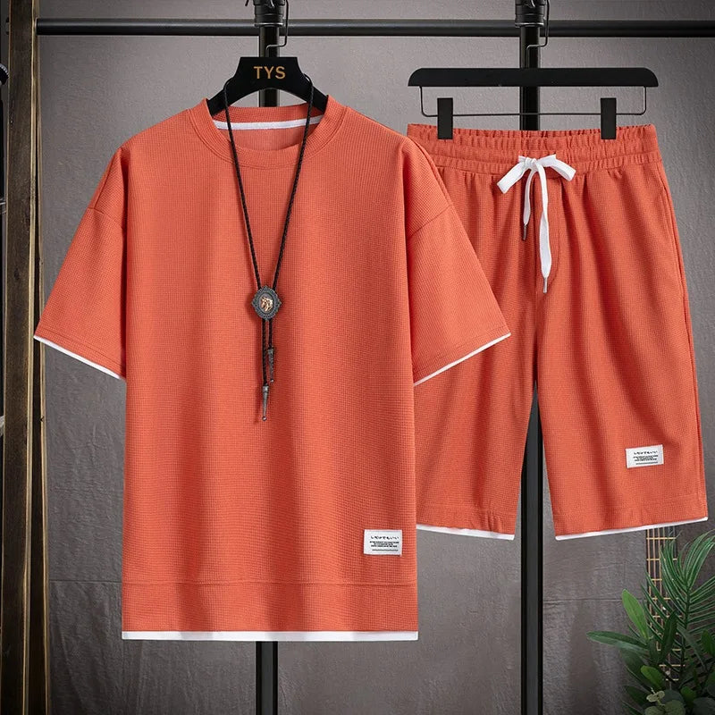 Ensemble haut manches courtes et short