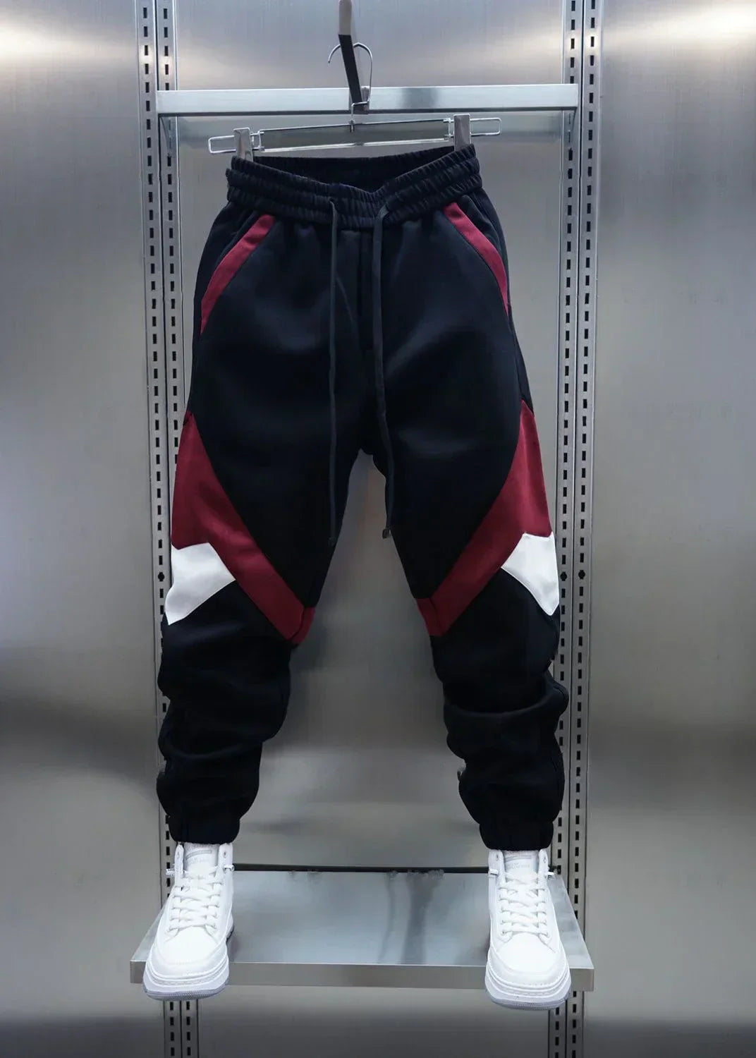 Pantalon coloré coupe ajustée