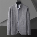 Gilet col montant en maille texturée gris homme, vue de face