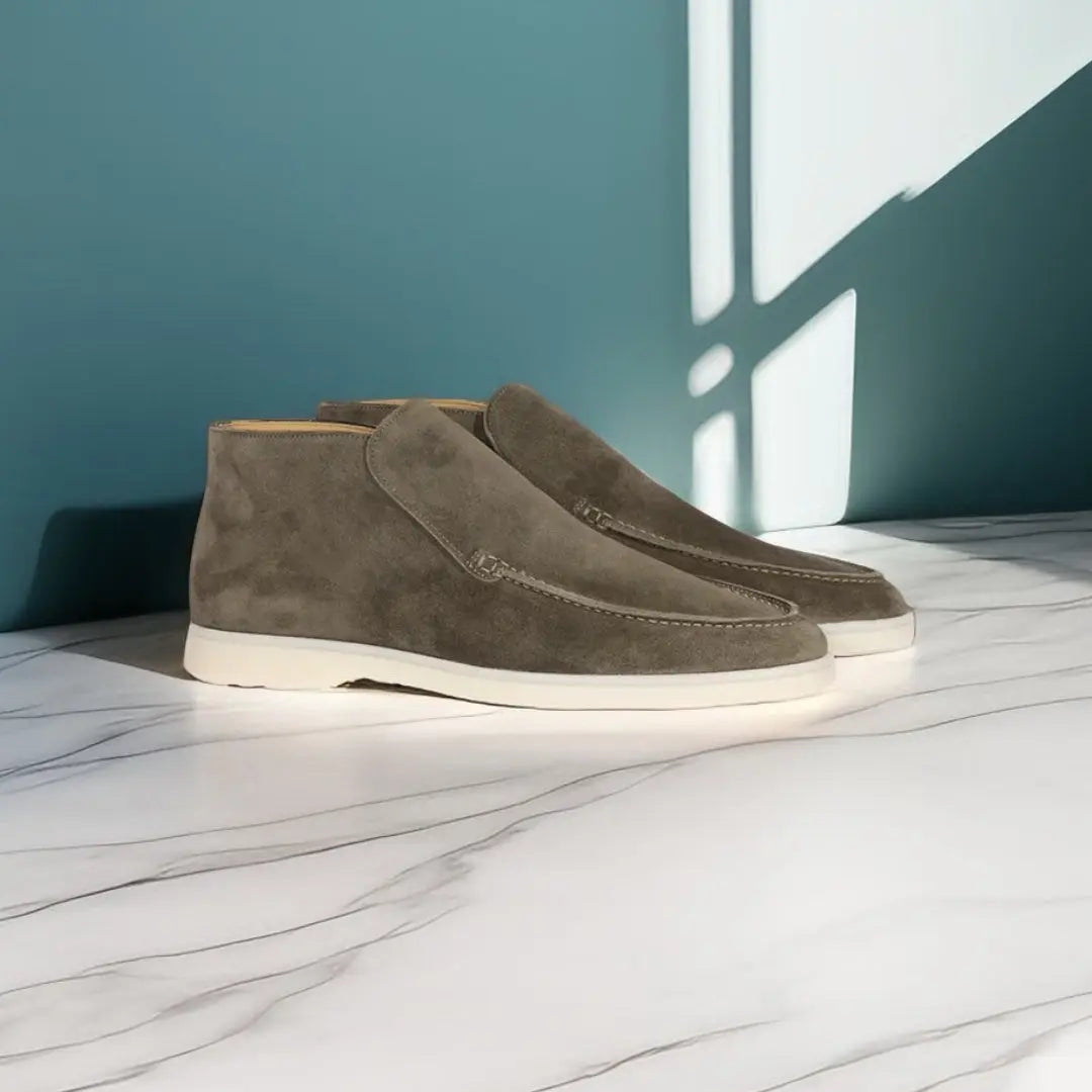 Mocassins élégants en daim pour le quotidien au chic discret homme – Menton
