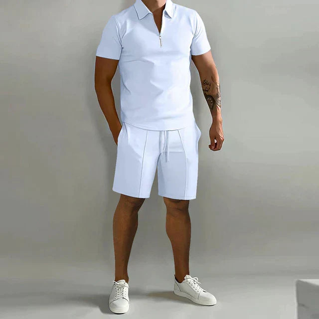Ensemble polo zippé et short assorti