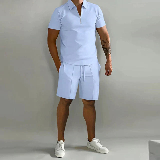 Ensemble polo zippé et short assorti