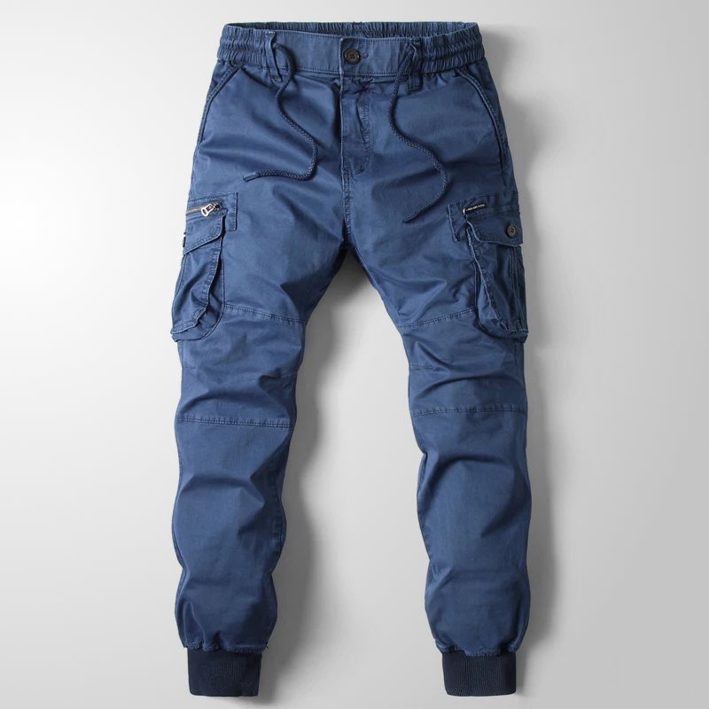Pantalon fonctionnel fuselé à poches appliquées