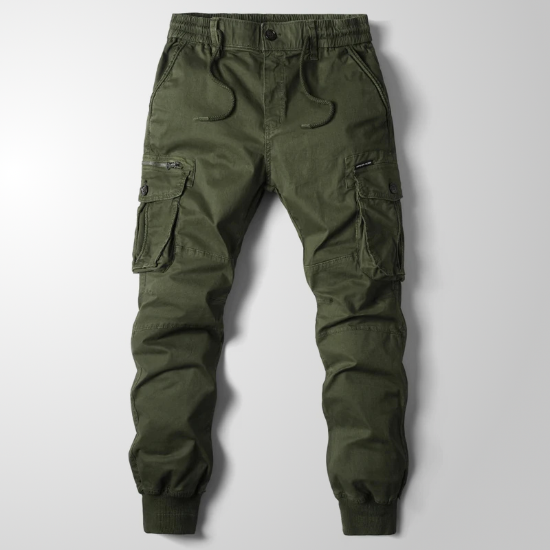 Pantalon fonctionnel fuselé à poches appliquées