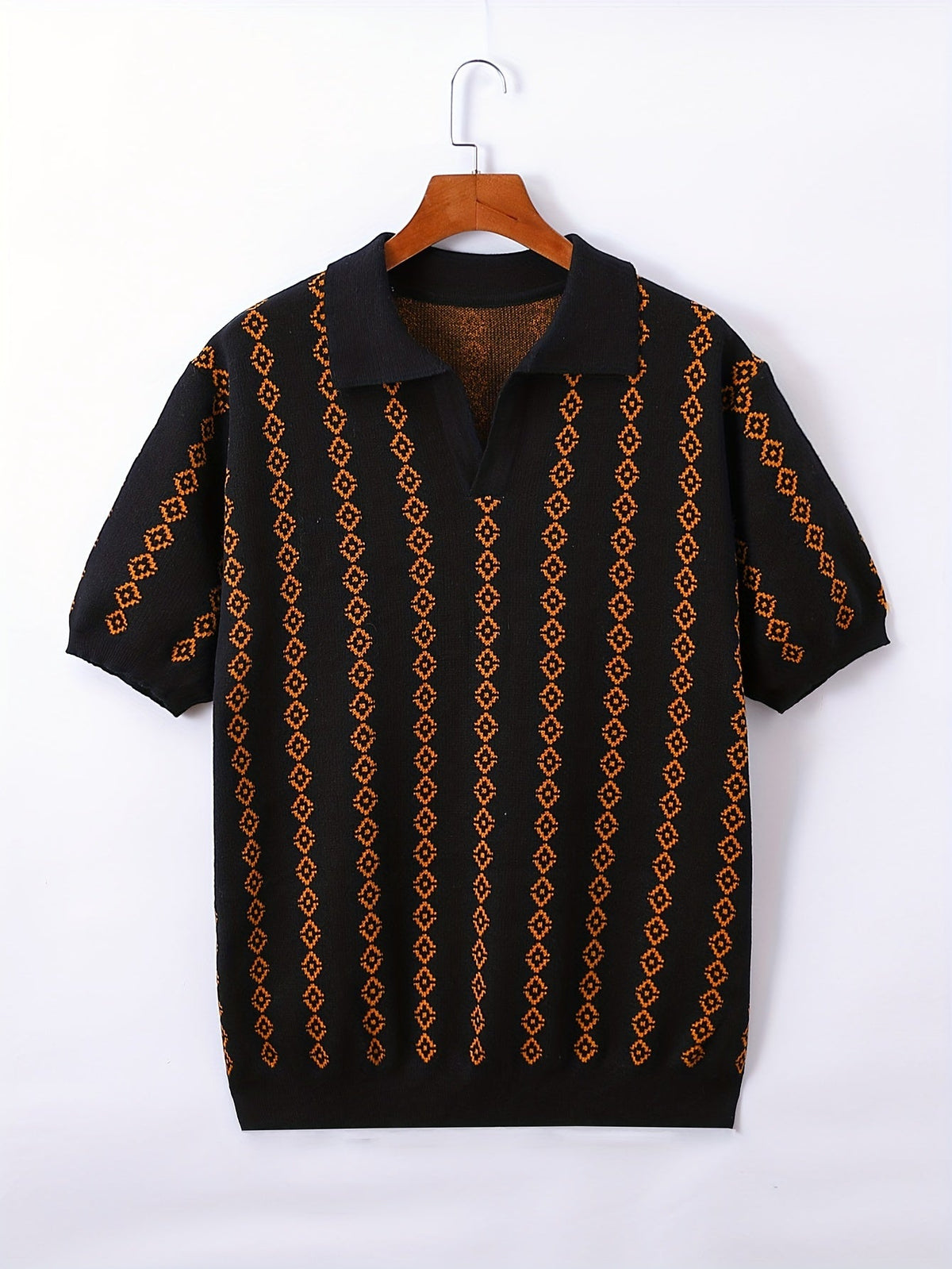Pull col V à motif géométrique