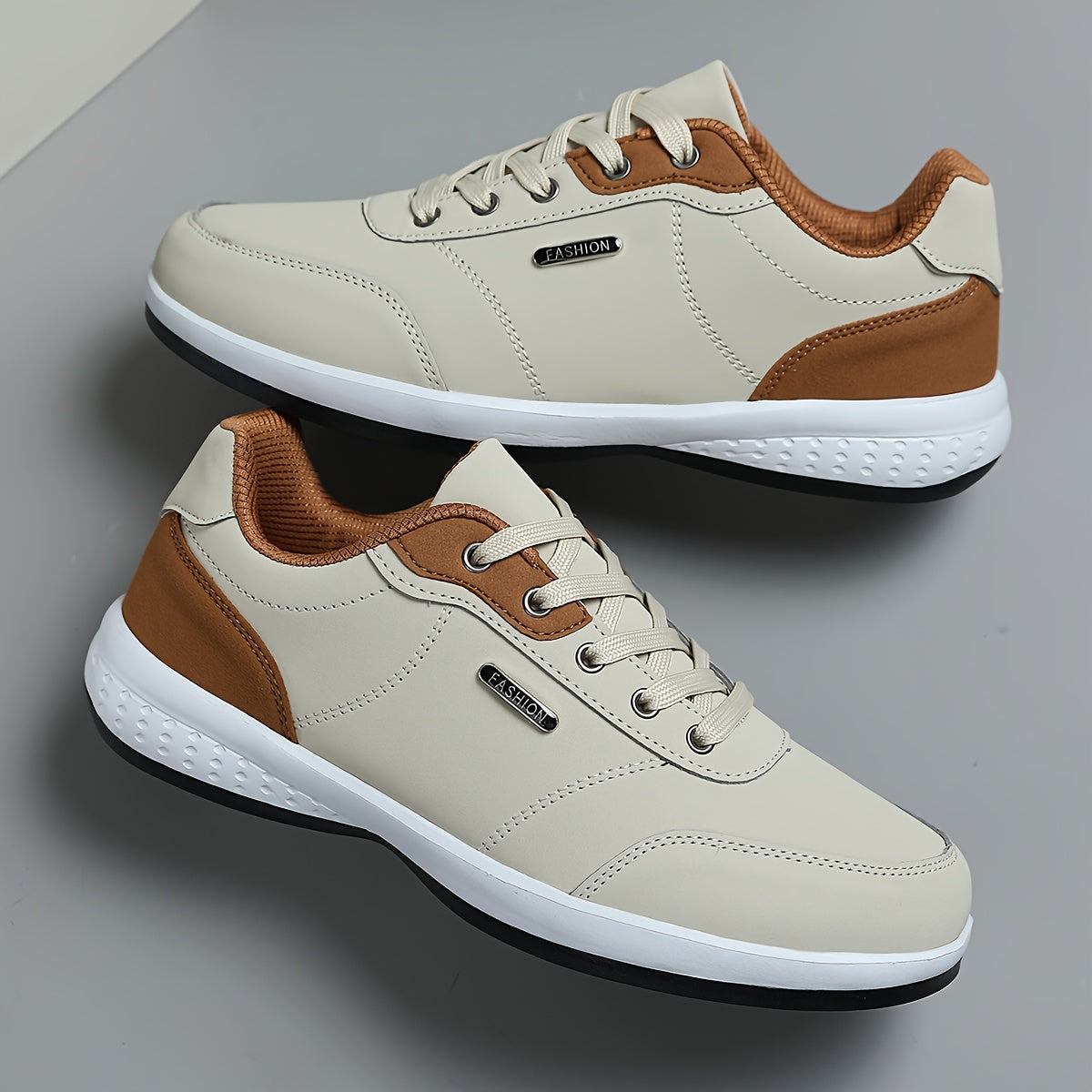 Baskets en toile ou cuir bicolores à lacets semelle contrastée homme – Margaux