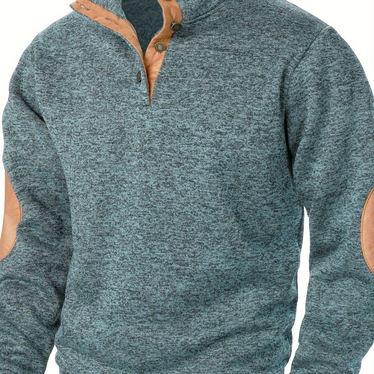 Pull en maille col montant boutonné