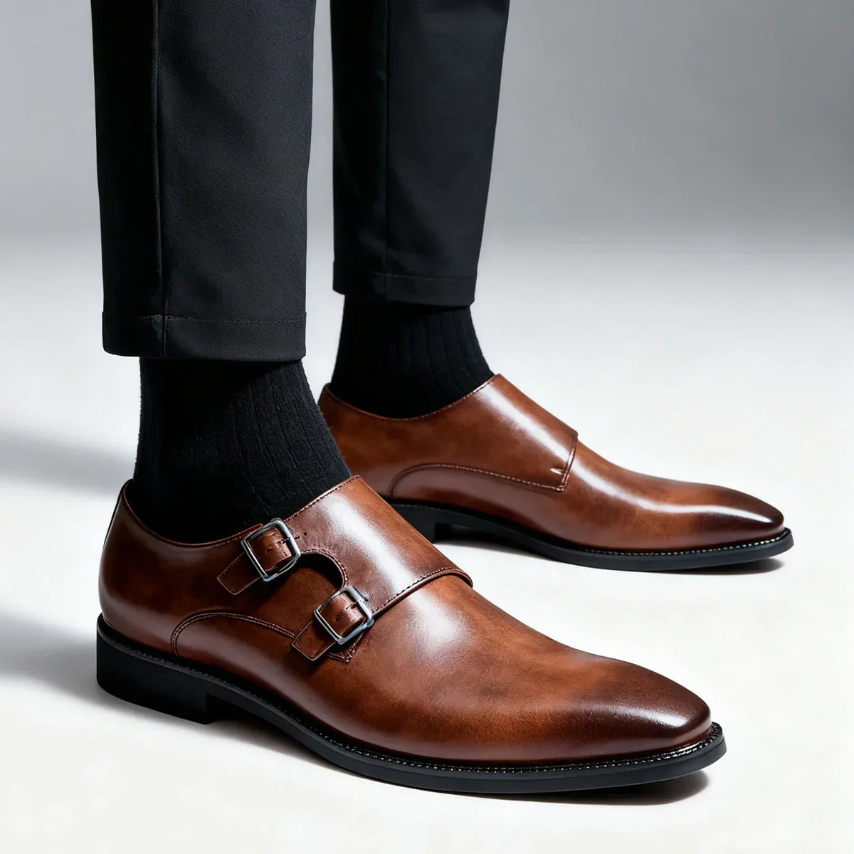 Bottines à double boucle bout allongé tige lisse sans lacets homme – Bénouville