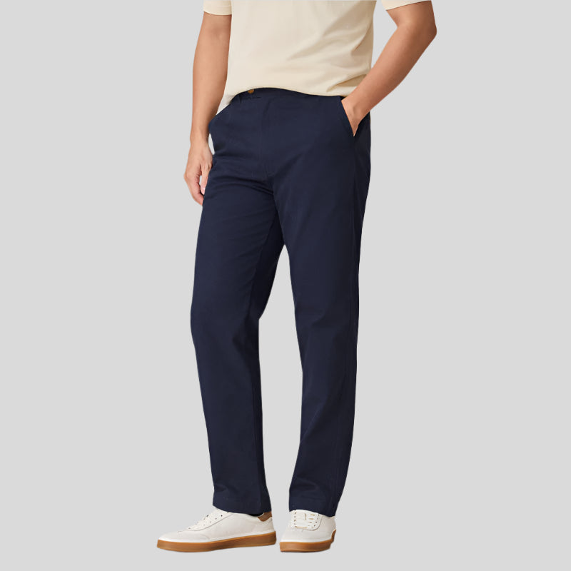 Pantalon chino slim jambe fuselée