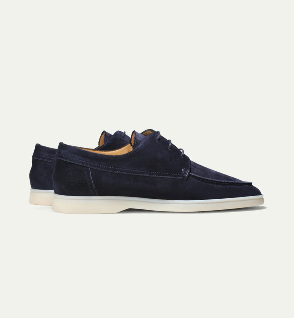 Derbies à lacets en silhouette basse et ligne structurée coloris kaki ou bleu homme – Salies-de-Béarn