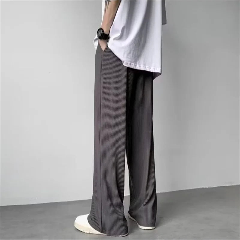 Pantalon texturé coupe ajustée