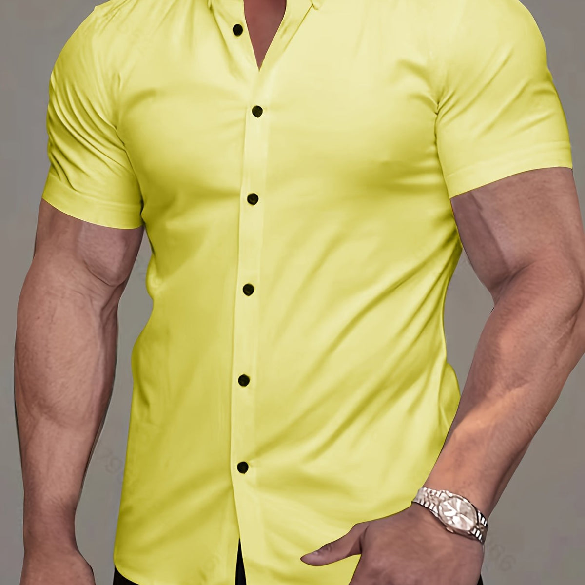 Chemise unie manches courtes à col revers