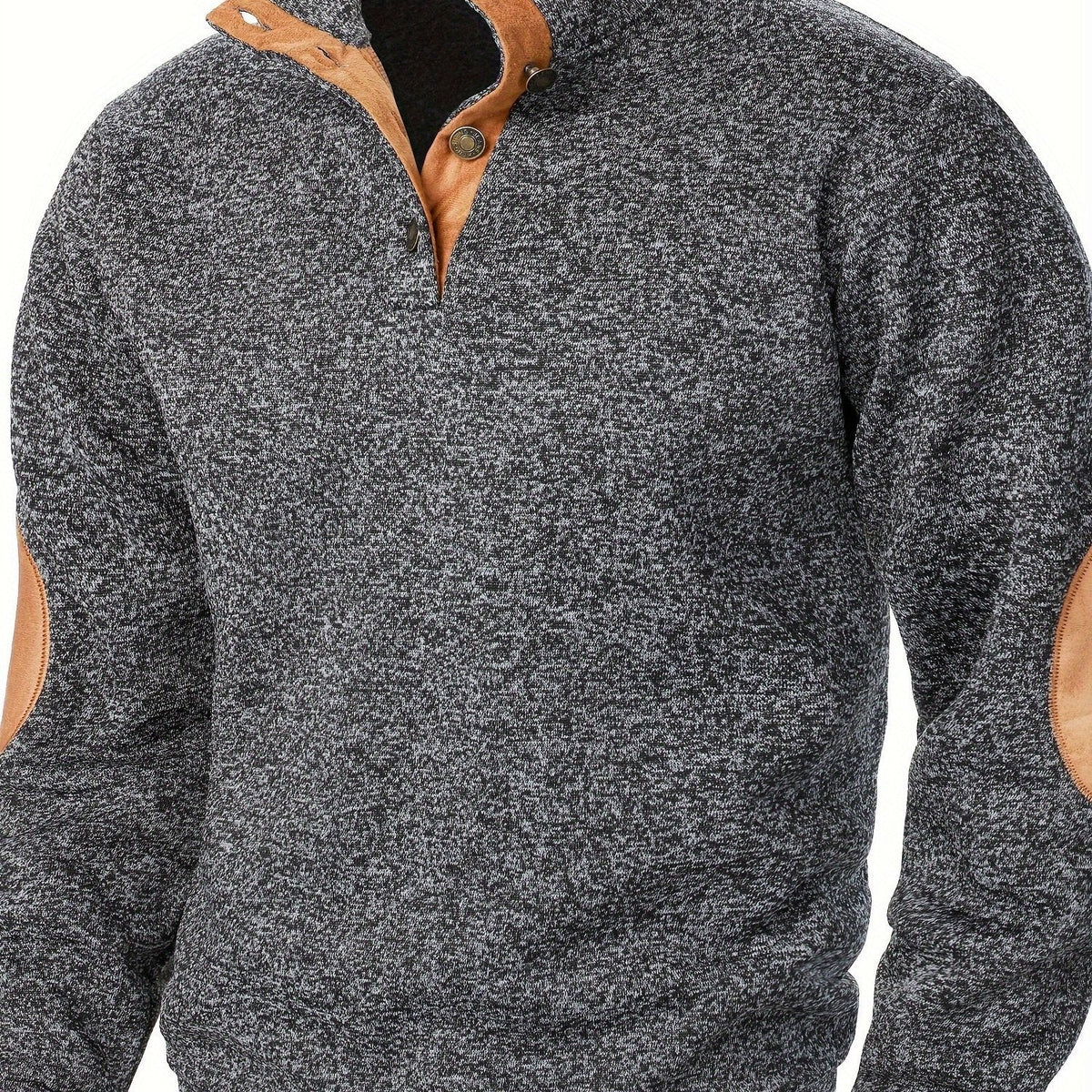 Pull en maille col montant boutonné