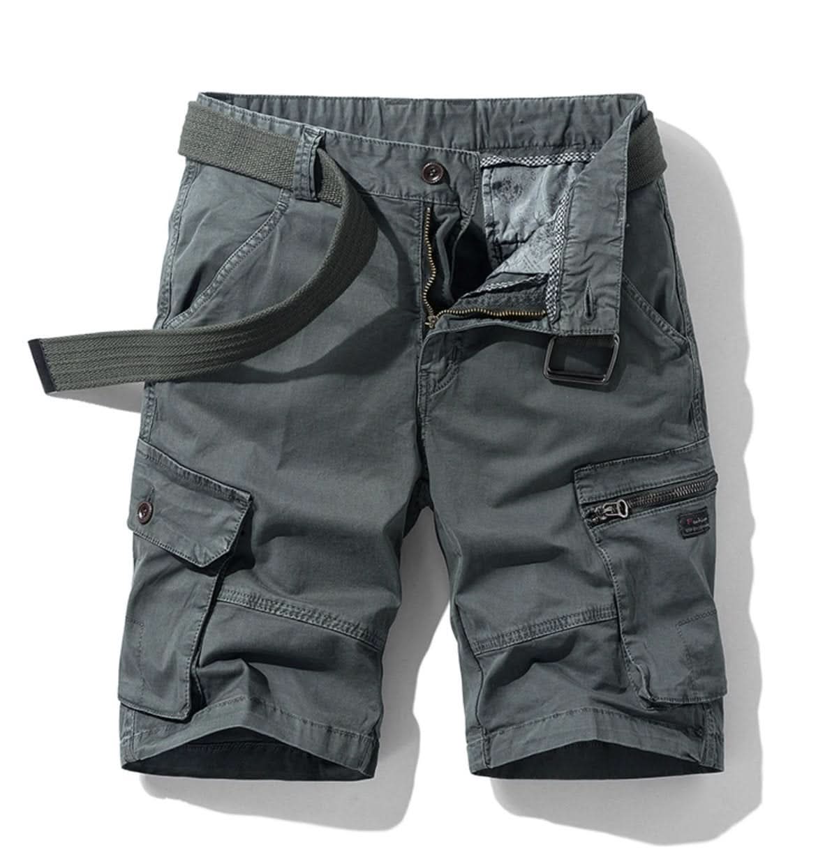 Short cargo à poches boutonnées