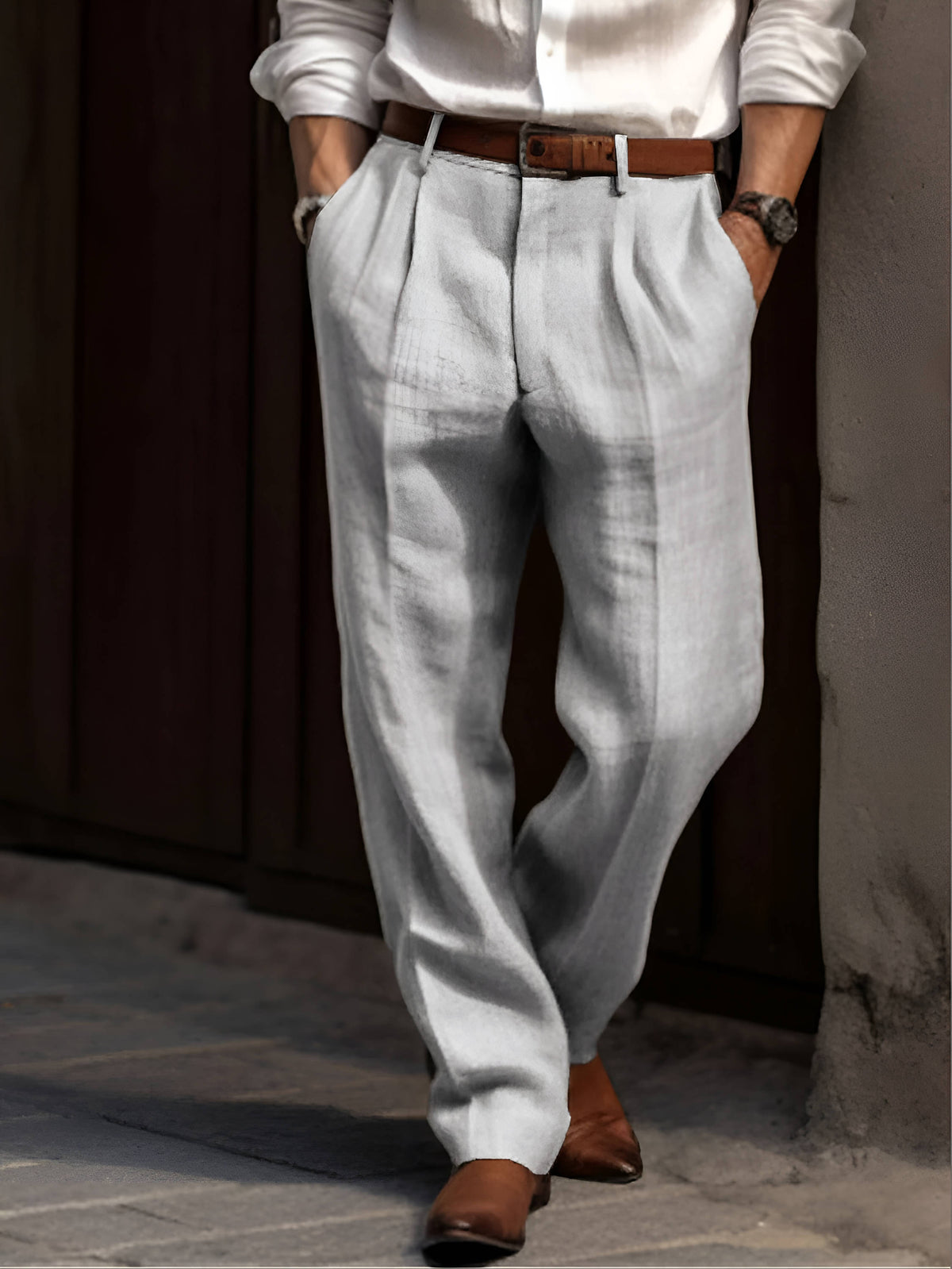 Pantalon à double pli jambe droite au chic discret homme – Caille