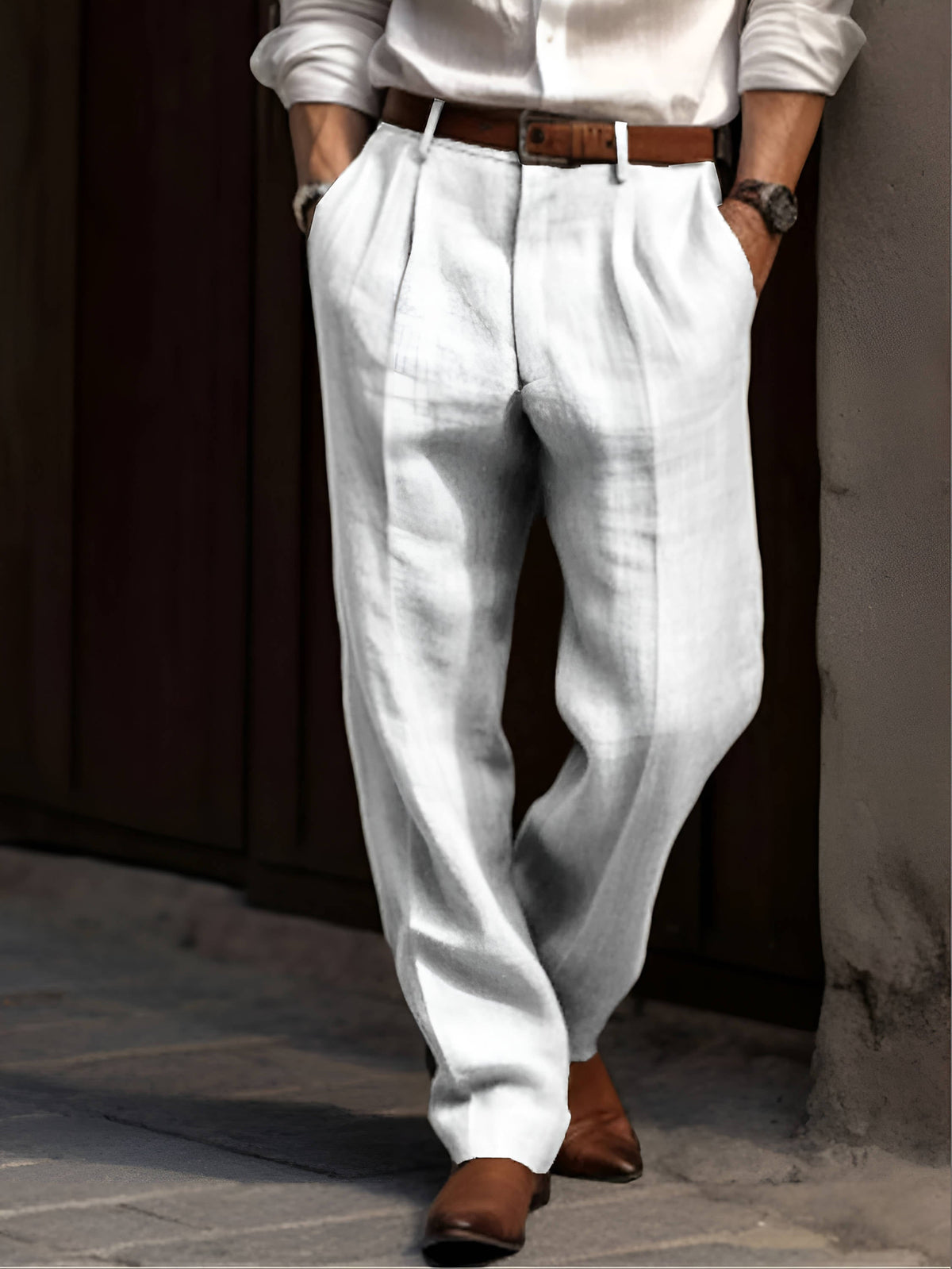 Pantalon à double pli jambe droite au chic discret homme – Caille