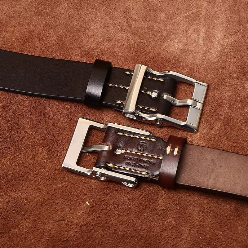 Ceinture effet cuir à boucle dorée