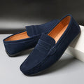 Mocassins raffinés en daim souple à enfiler pour un style discret et soigné homme – Harcourt