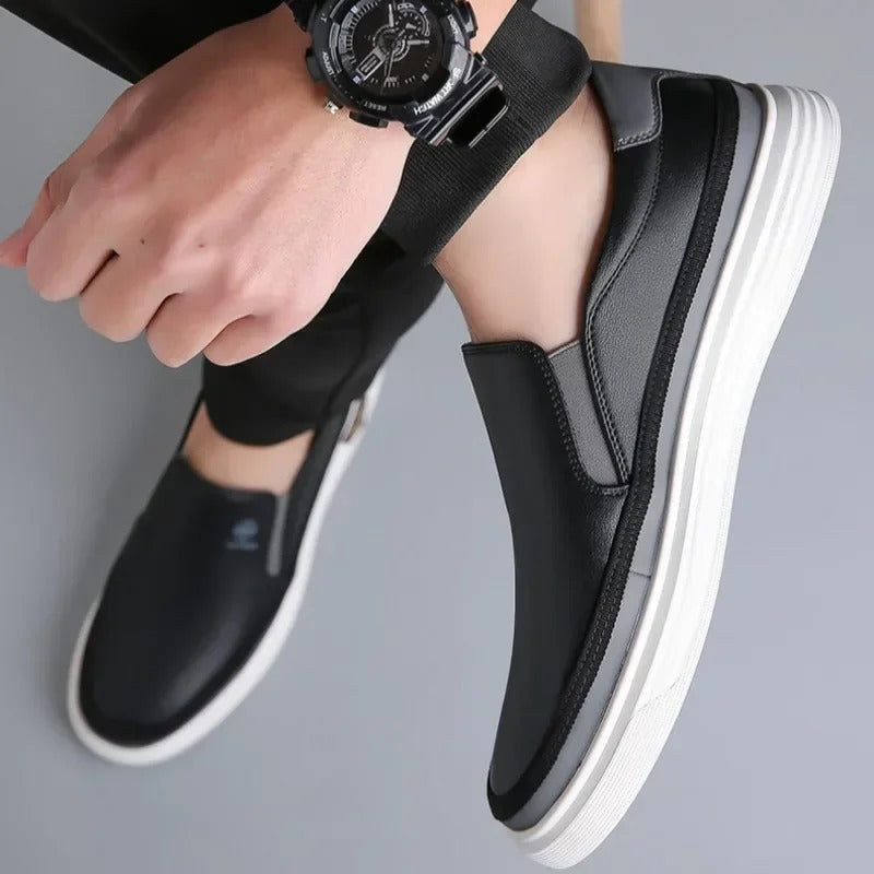 Mocassins en cuir urbains à enfiler coupe sobre et soignée homme – Cazaux