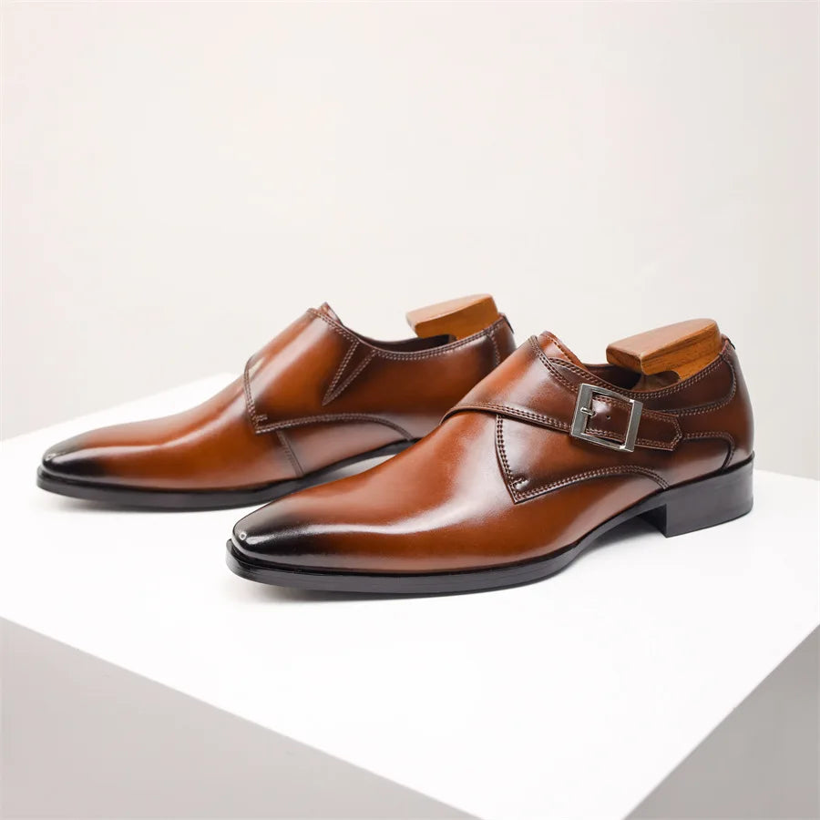 Chaussures à boucle bout allongé au chic discret homme – Fréjus