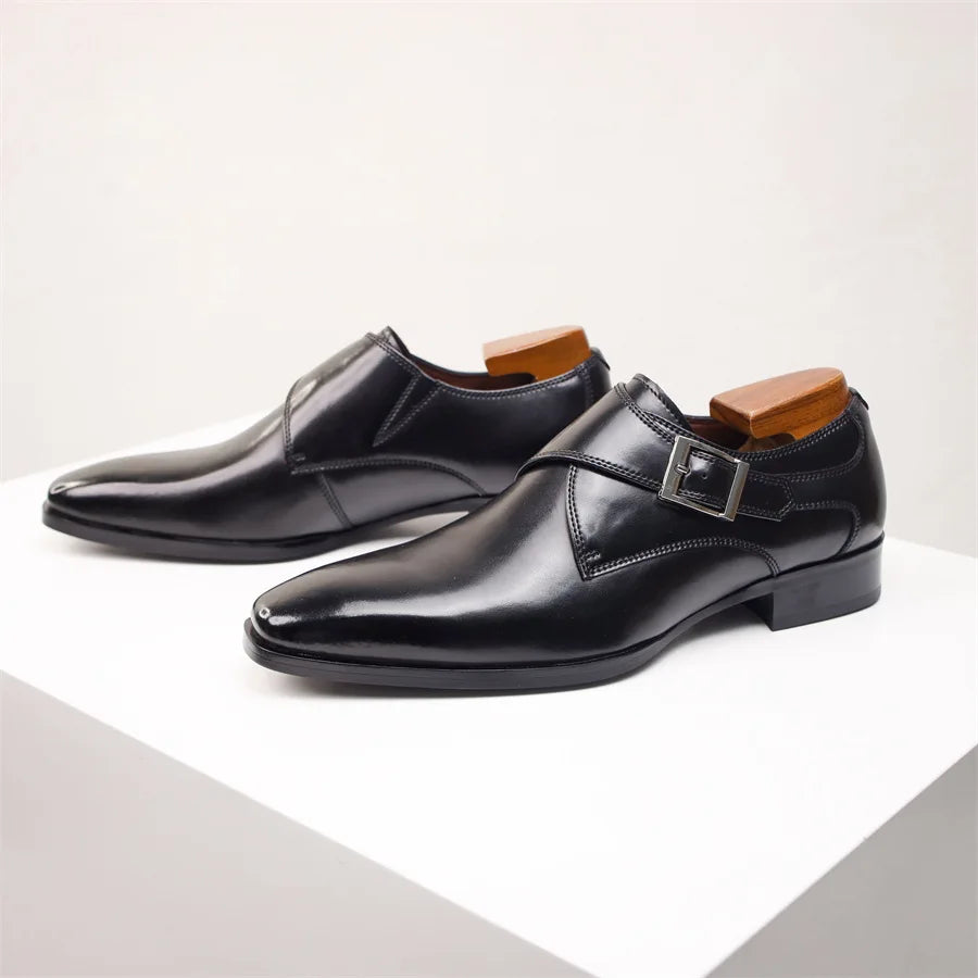 Chaussures à boucle bout allongé au chic discret homme – Fréjus