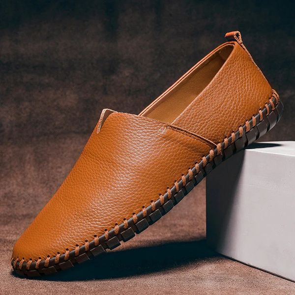Mocassins à enfiler texturés coutures contrastées semelle crantée homme – Vézelais