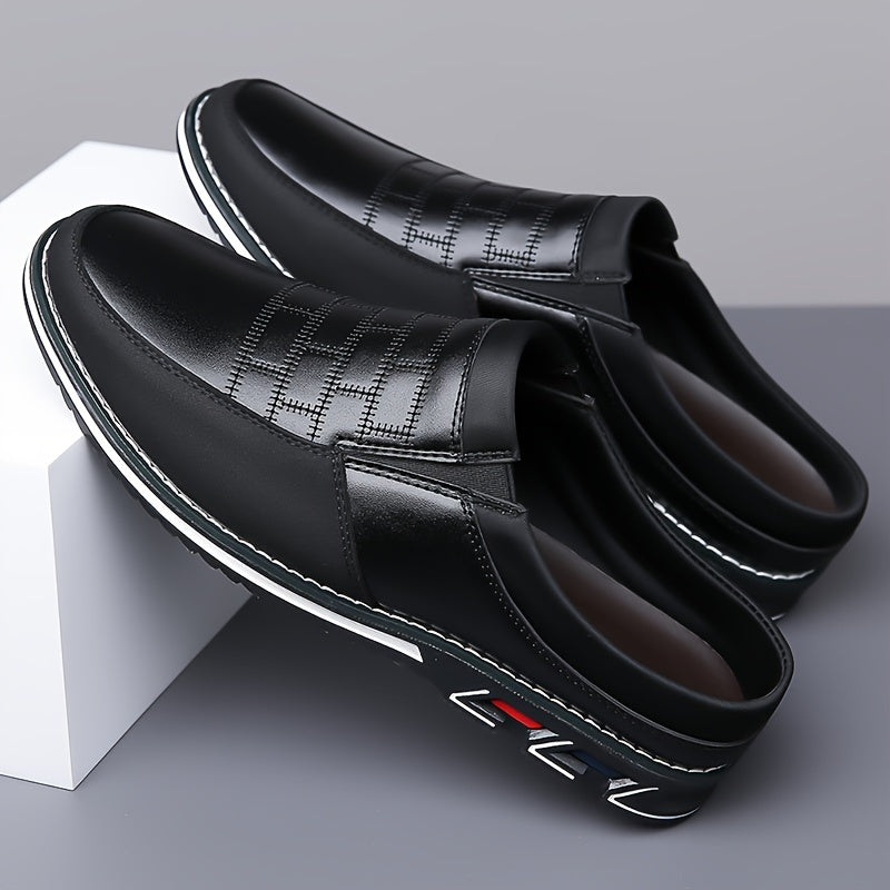 Mules bicolores à enfiler perforations décoratives homme – Gizeux