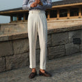 Pantalon taille haute à pinces avec revers au style intemporel homme – Mazarine