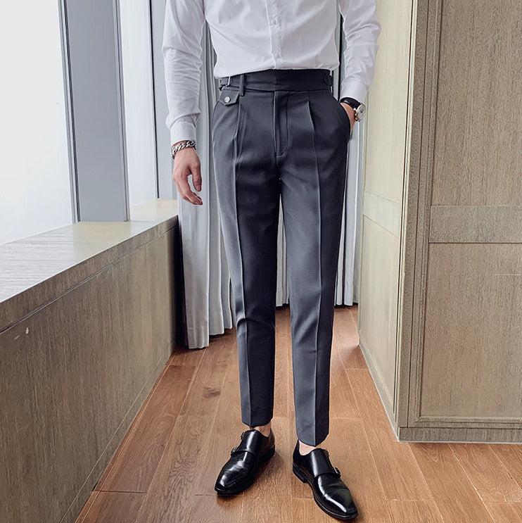 Pantalon habillé à pinces coupe fuselée