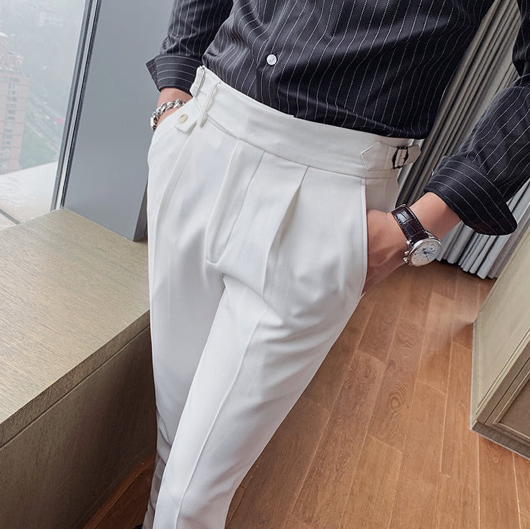 Pantalon habillé à pinces coupe fuselée