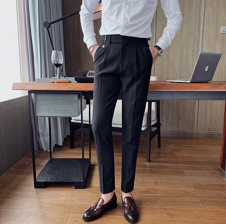 Pantalon habillé à pinces coupe fuselée