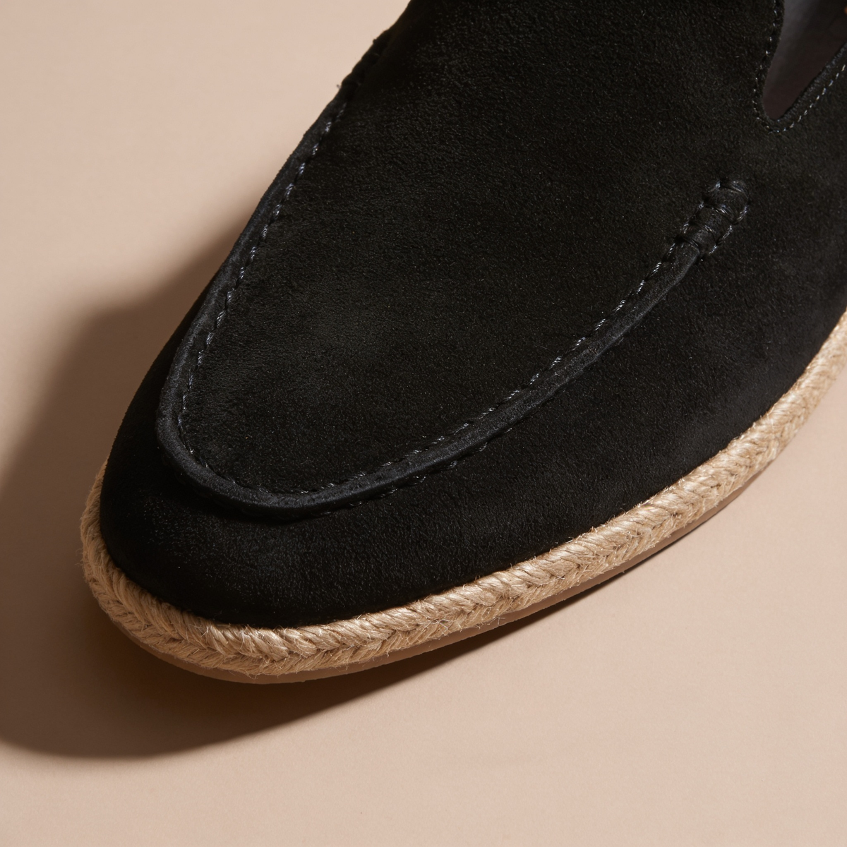 Mocassins aspect daim semelle façon corde