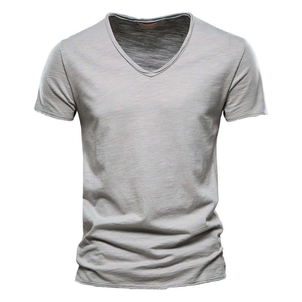 T-shirt maille fine col V manches courtes au chic discret homme – Mollégès
