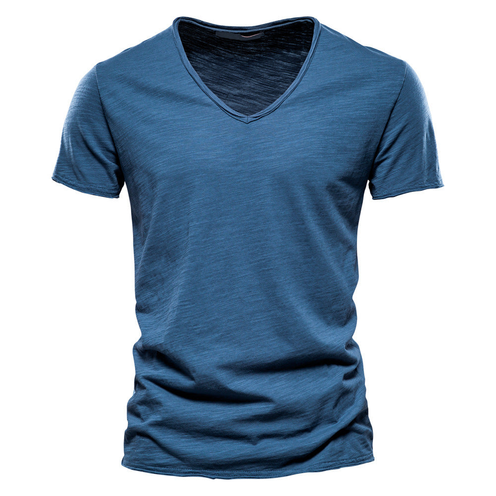 T-shirt maille fine col V manches courtes au chic discret homme – Mollégès