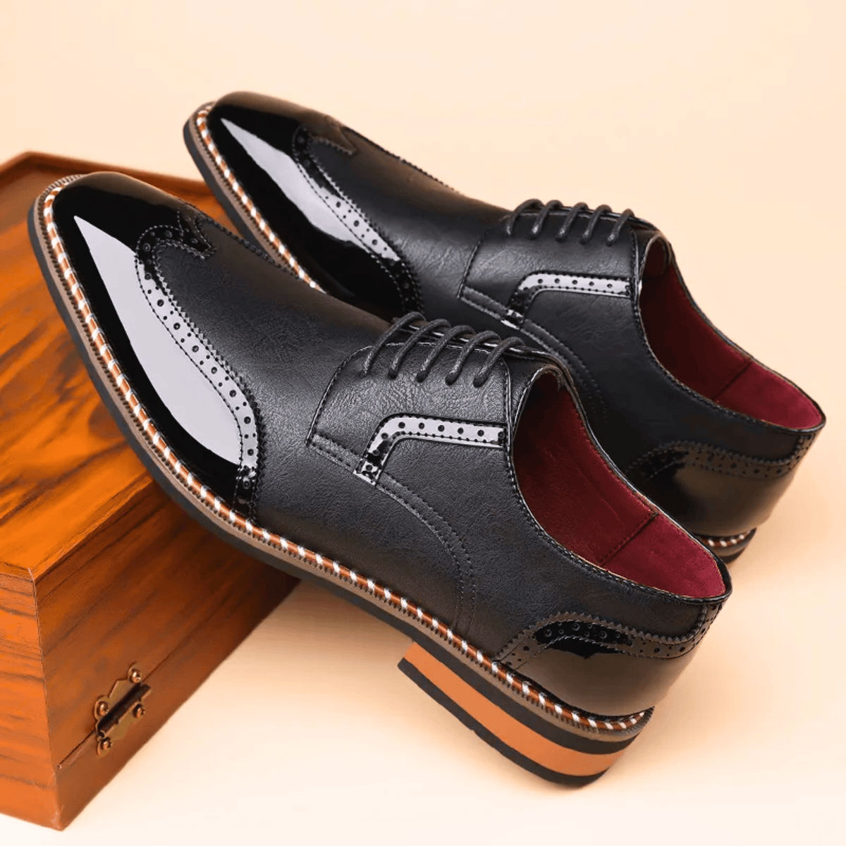 Chaussures richelieu bicolores à lacets
