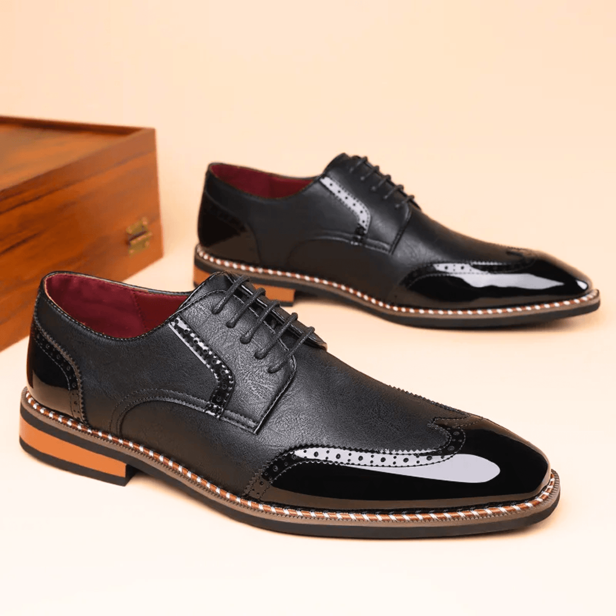 Chaussures richelieu bicolores à lacets