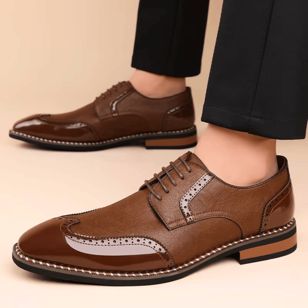 Chaussures richelieu bicolores à lacets