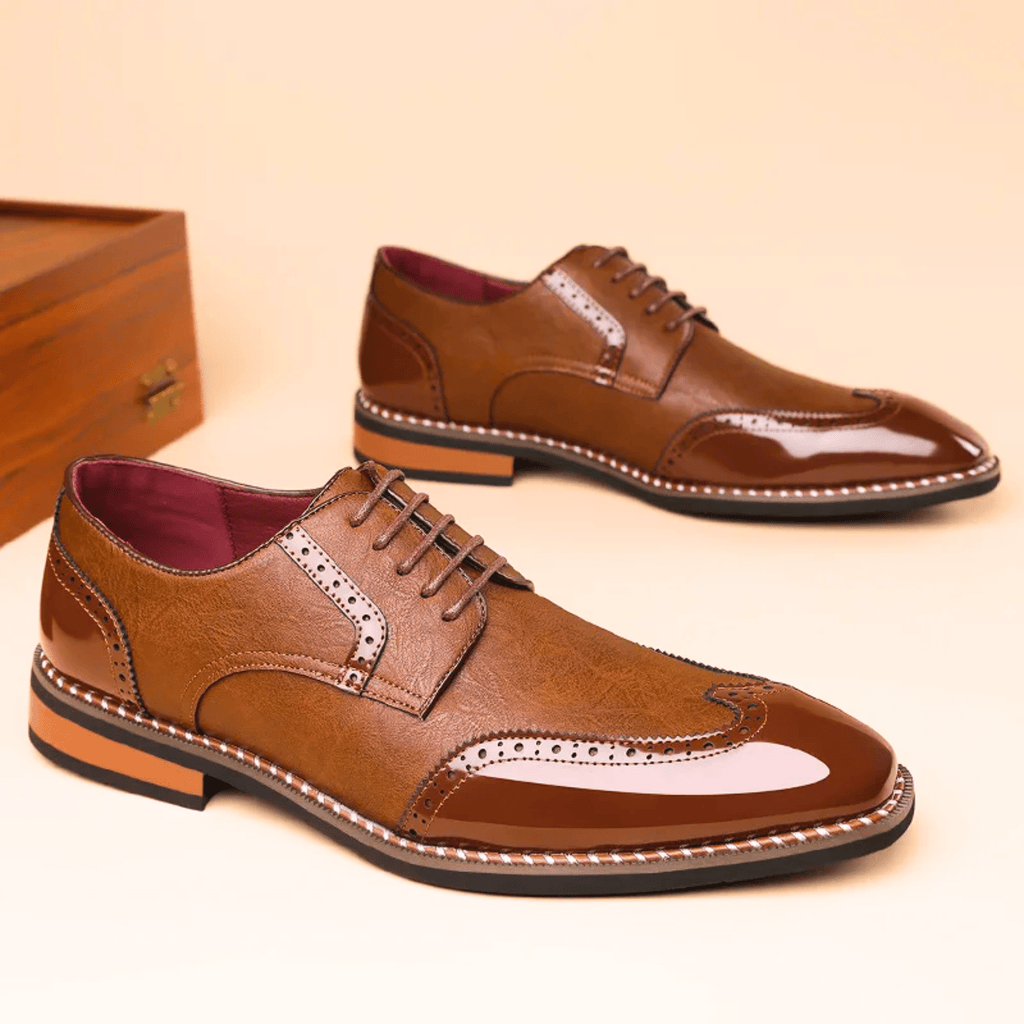 Chaussures richelieu bicolores à lacets