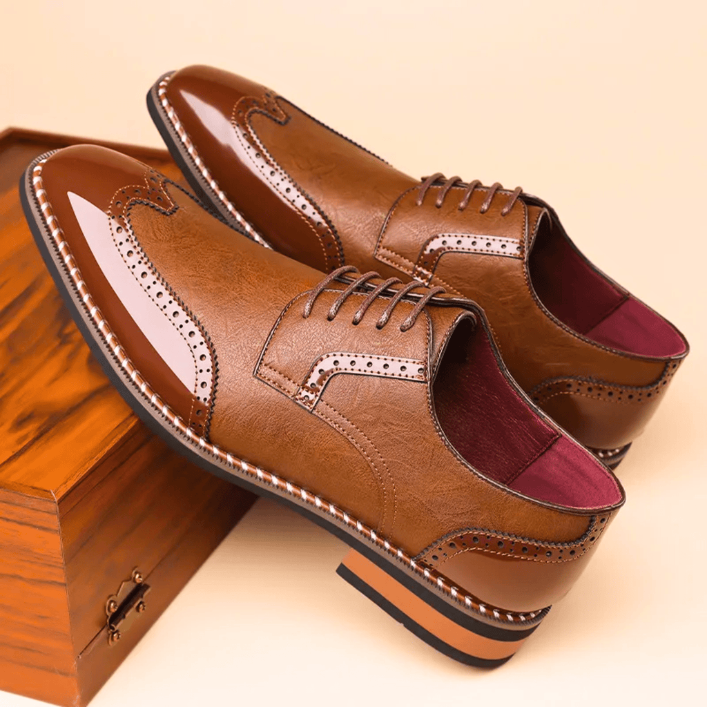 Chaussures richelieu bicolores à lacets