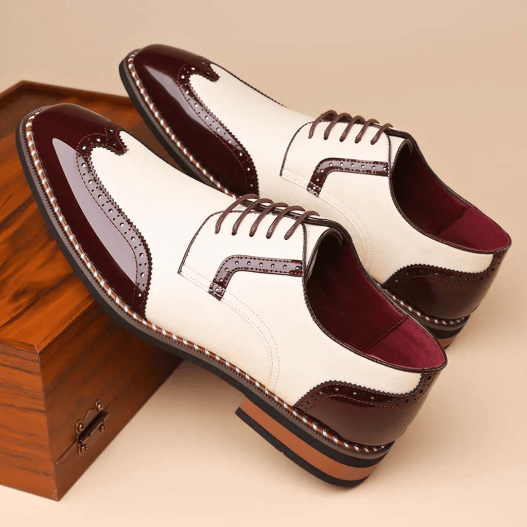 Chaussures richelieu bicolores à lacets