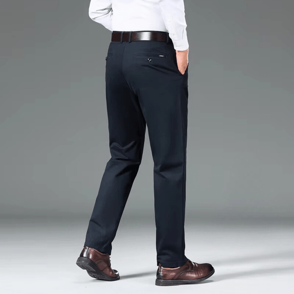 Pantalon droit doublé pour l'hiver