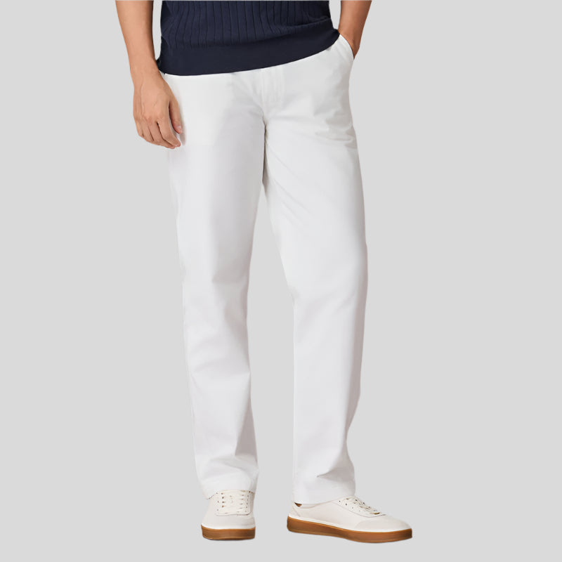 Pantalon chino slim jambe fuselée